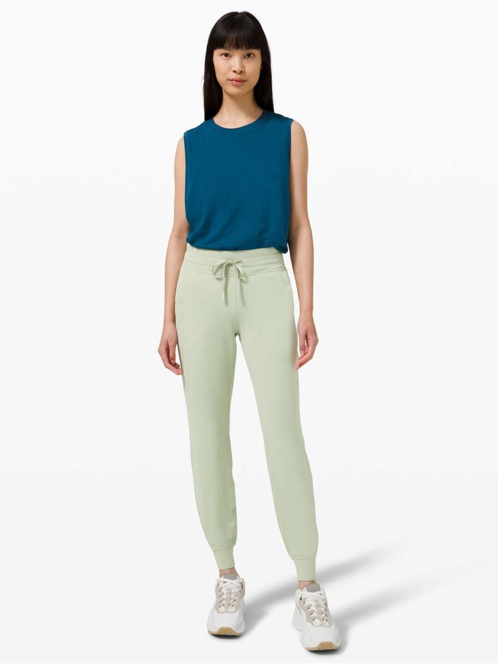 Lululemon NWT Ready to Rulu Joggers